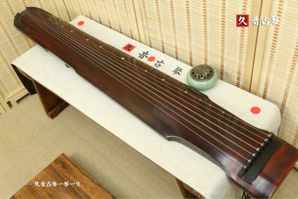 泰州市初学入门古琴【仲尼式】【泛红】
